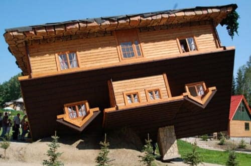 Unusual Homes : Upside Down House  in Szymbark Poland