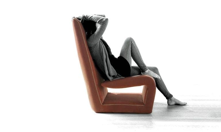 contemporary leather armchair by Erba